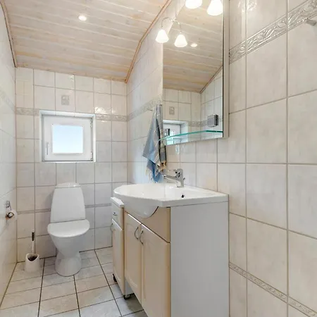 Gorgeous In Henne With Kitchen * Henne Strand