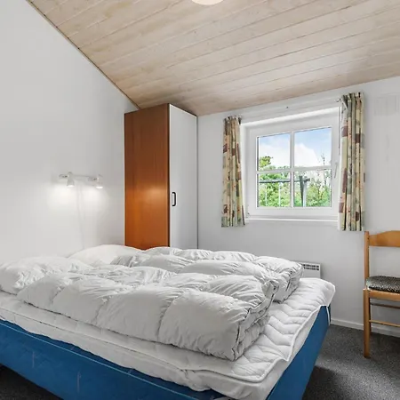 Holiday home Gorgeous In Henne With Kitchen Henne Strand