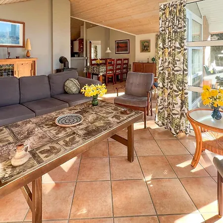 Holiday home Gorgeous In Henne With Kitchen Henne Strand